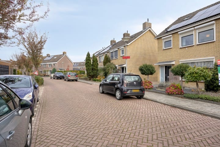 Foto 41 van Marie Curielaan 15