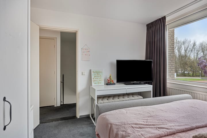 Foto 15 van Schijndelseweg 8