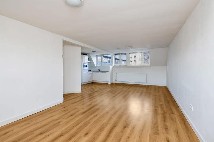 Photo 8 of Hertog Hendrik van Brabantplein 14-A