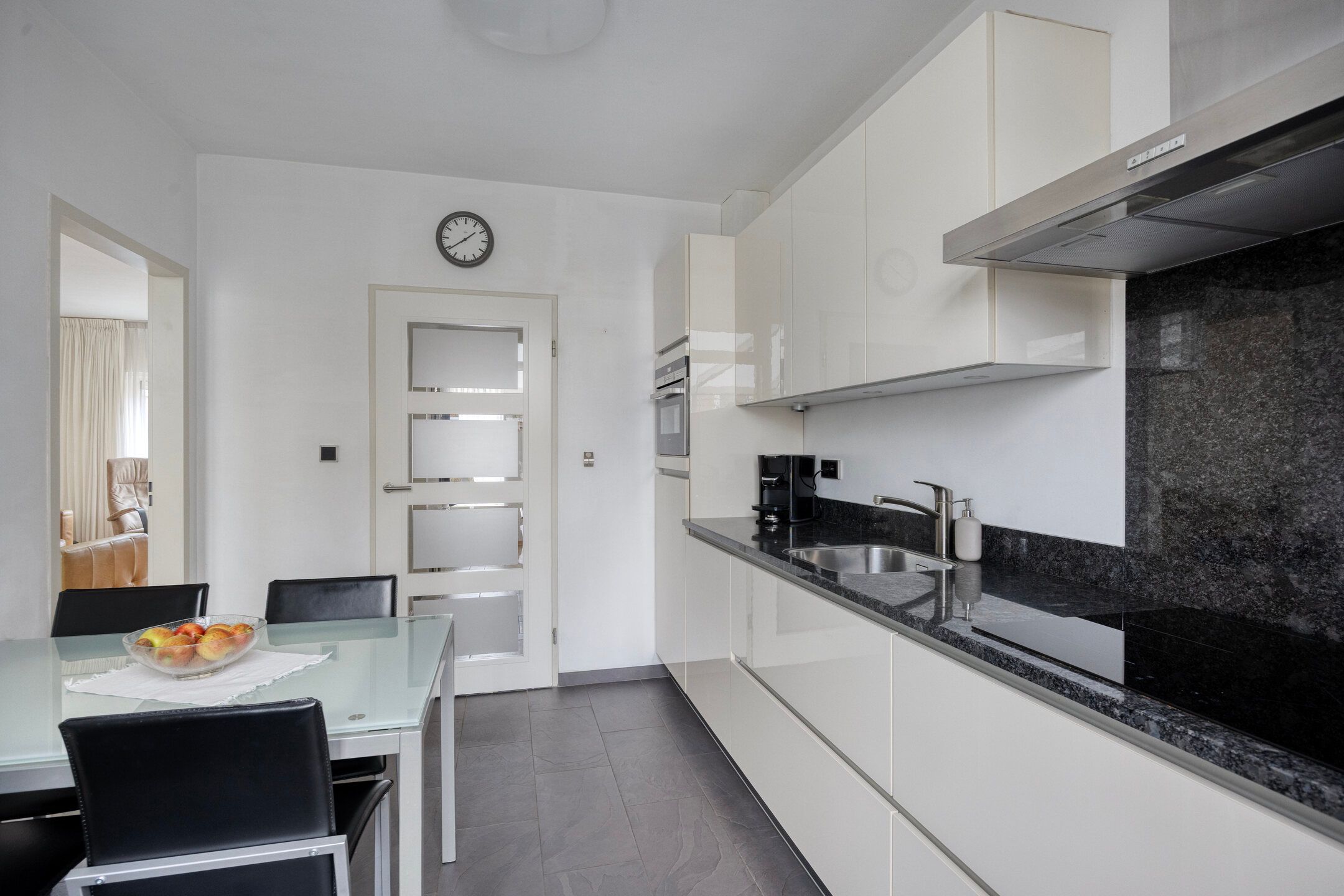 Foto 12 van Kruisbroedersweg 13