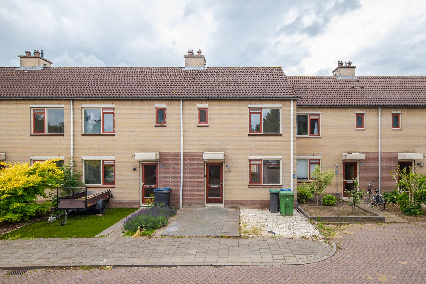 Photo 5 of Hallsteinstraat 61