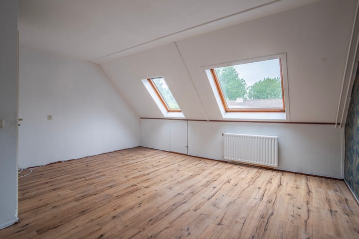 Photo 18 of Hallsteinstraat 61