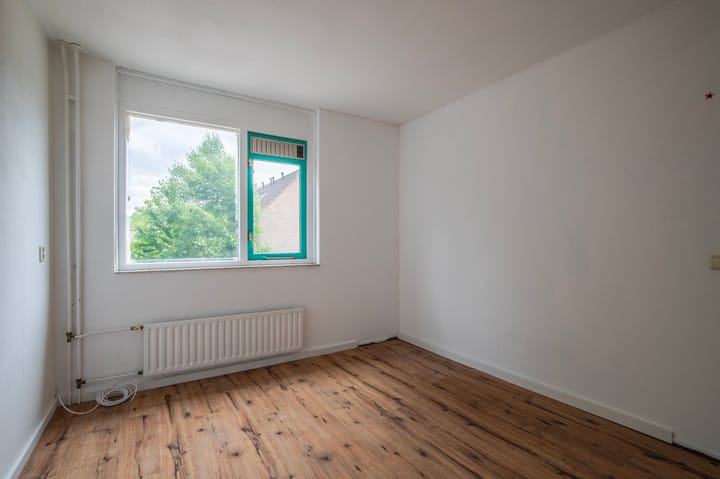 Photo 23 of Hallsteinstraat 61