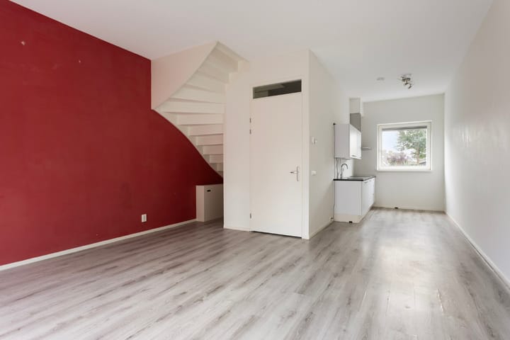 Photo 2 of Voorstraat 1-E