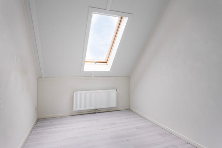 Photo 22 of Voorstraat 1-E