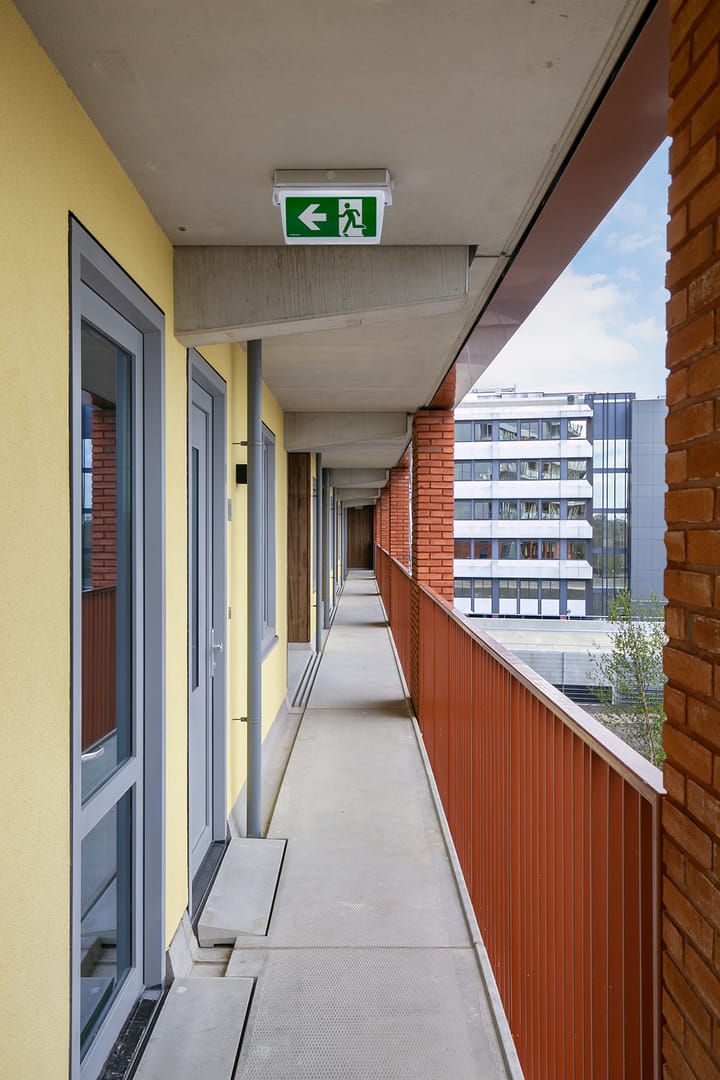 Photo 3 of Oranje Vrijbuiterskade 148