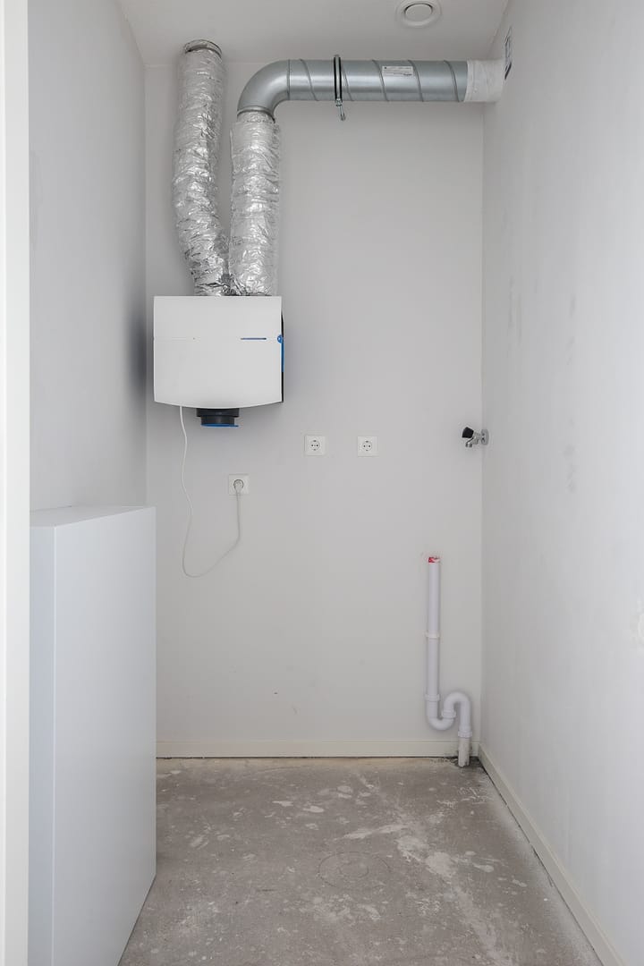 Photo 12 of Oranje Vrijbuiterskade 148