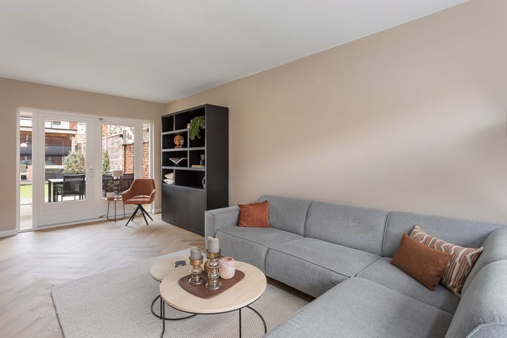 Foto 8 van Meeuwenstraat 22