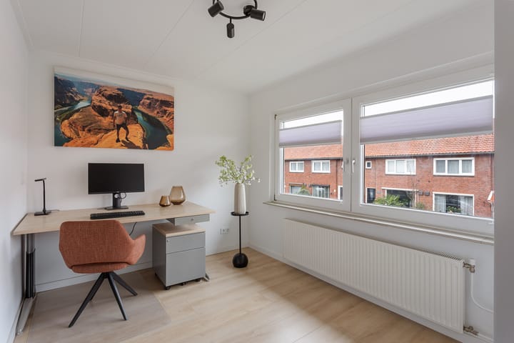 Foto 14 van Meeuwenstraat 22