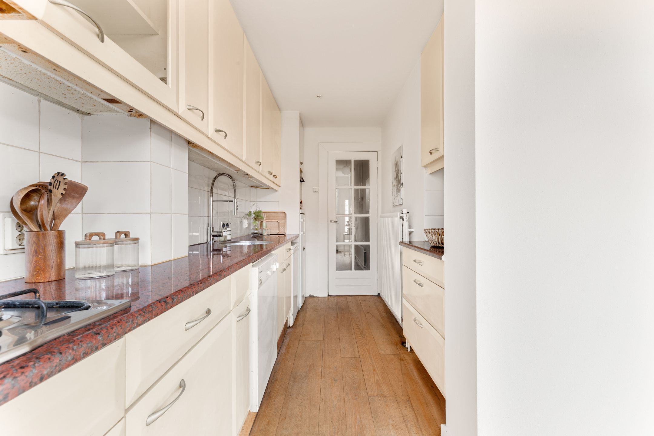 Photo 24 of Torenstraat 33