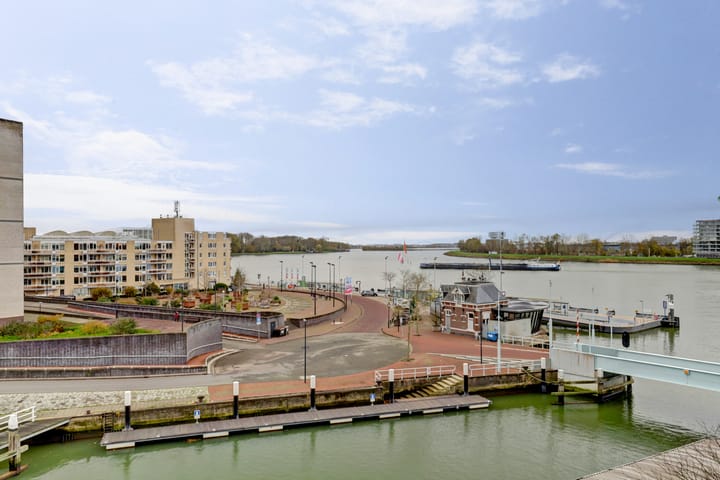 Foto 42 van Schuttevaerkade 59