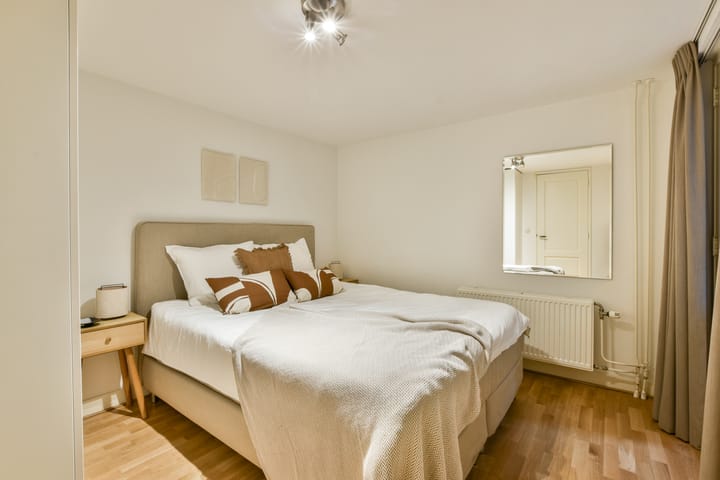 Photo 14 of Kloveniersburgwal 33