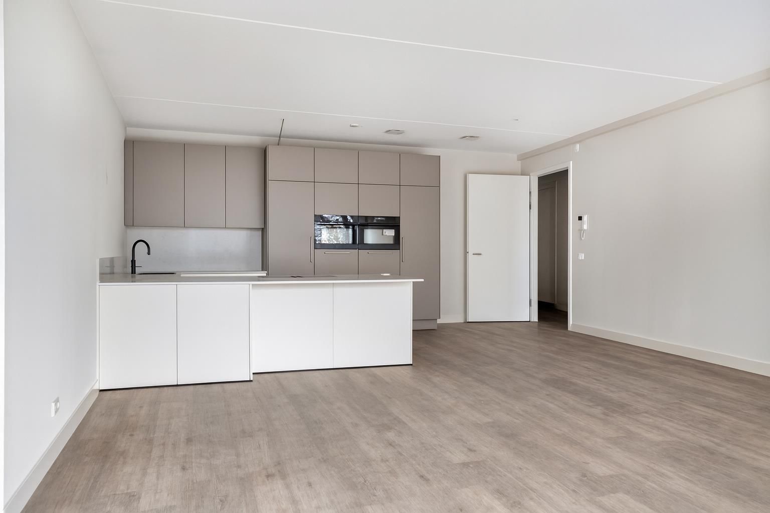 Foto 6 van Schuttershof 10-16