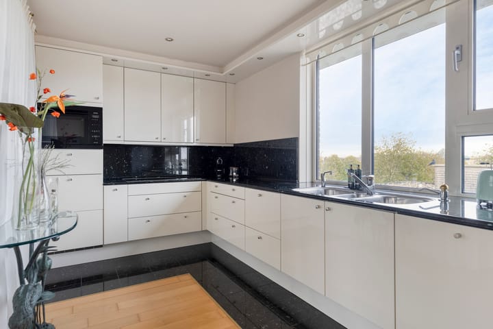 Photo 16 of Weegbreepad 86