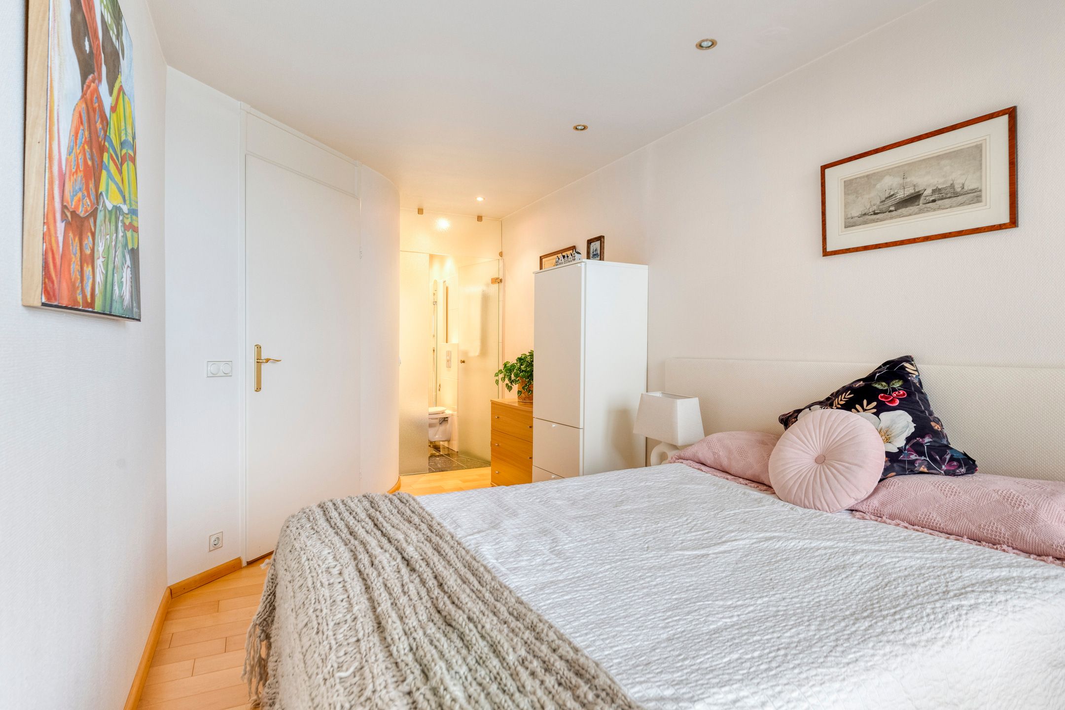 Photo 24 of Weegbreepad 86