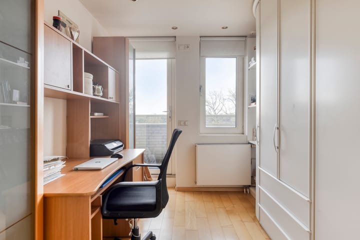 Photo 27 of Weegbreepad 86