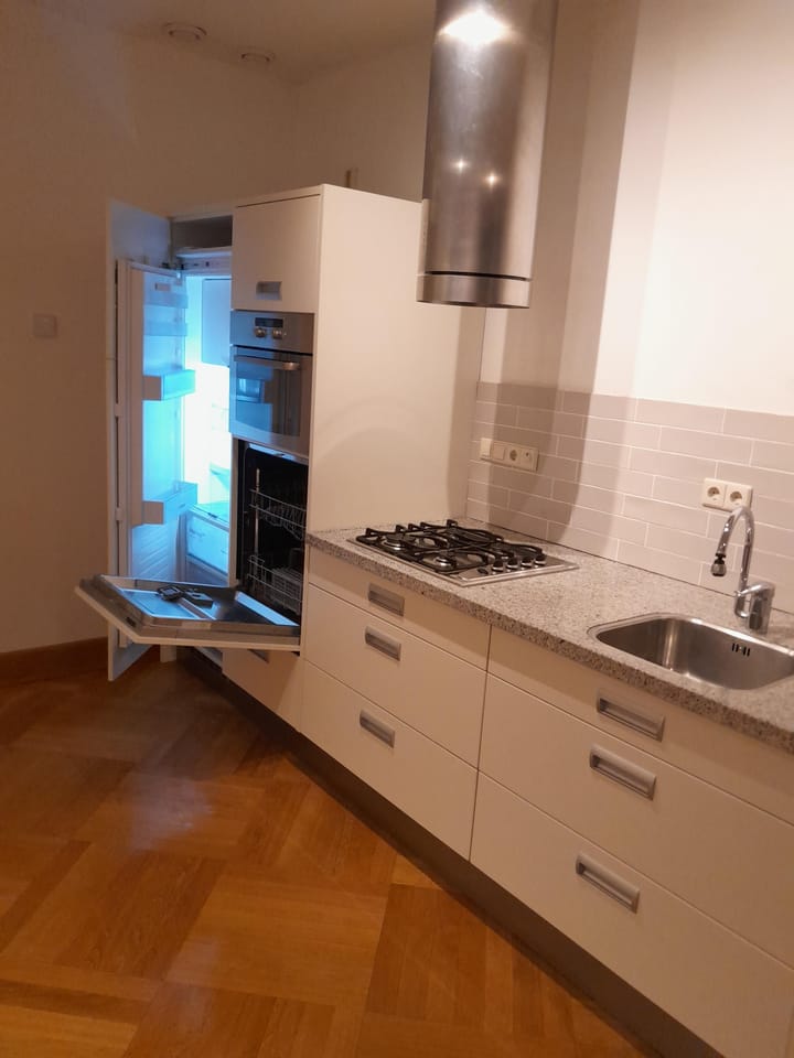 Photo 6 of Plantage Middenlaan 42-B