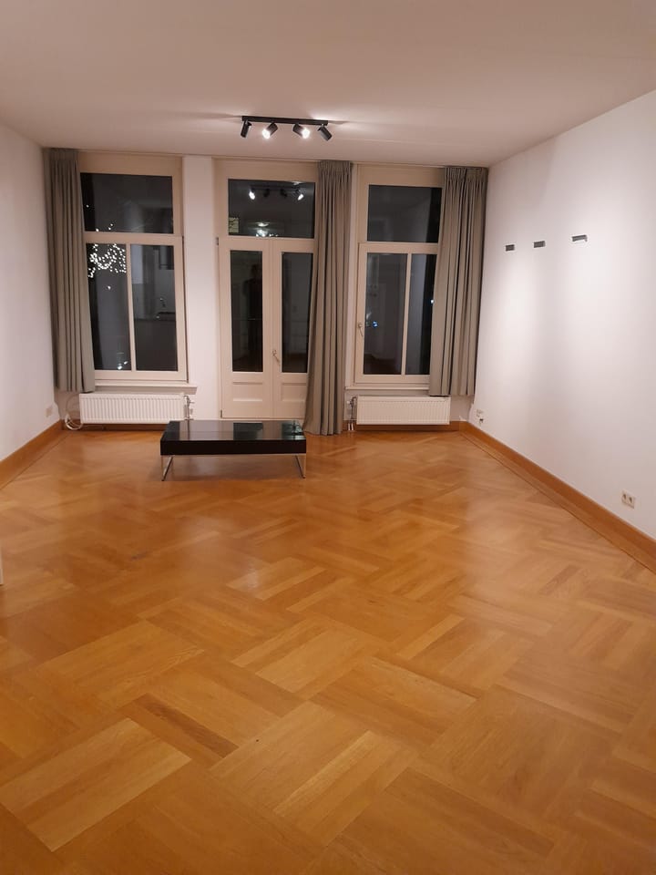 Photo 3 of Plantage Middenlaan 42-B