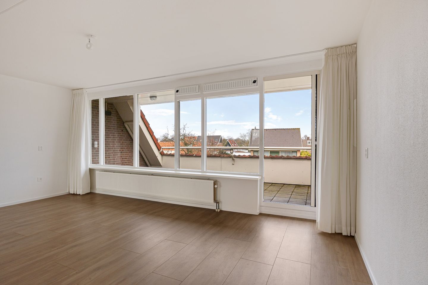 Photo 25 of Beethovenlaan 8-A