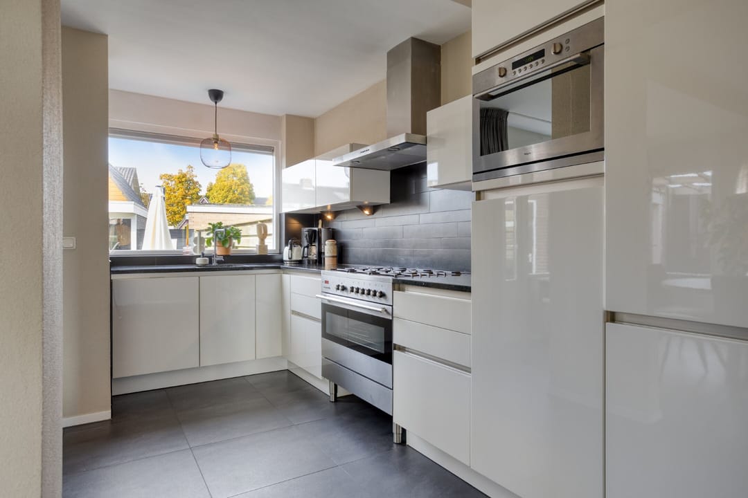 Foto 16 van Simon Johannesstraat 32