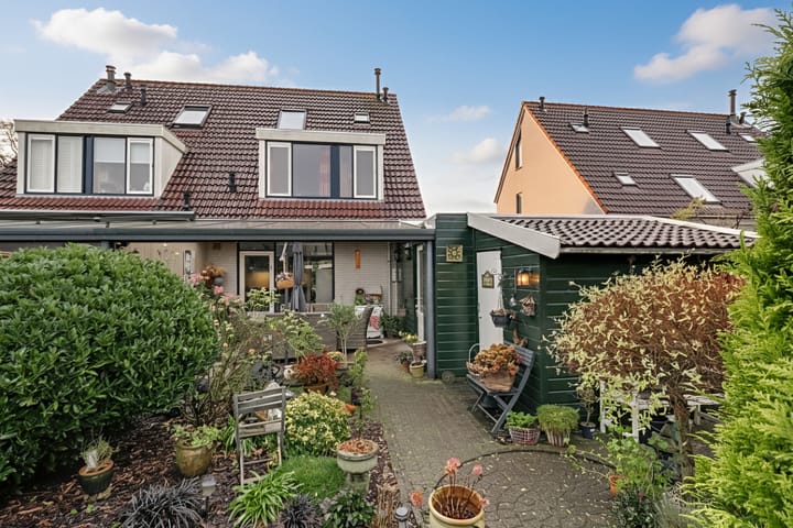 Foto 17 van Robijn 16