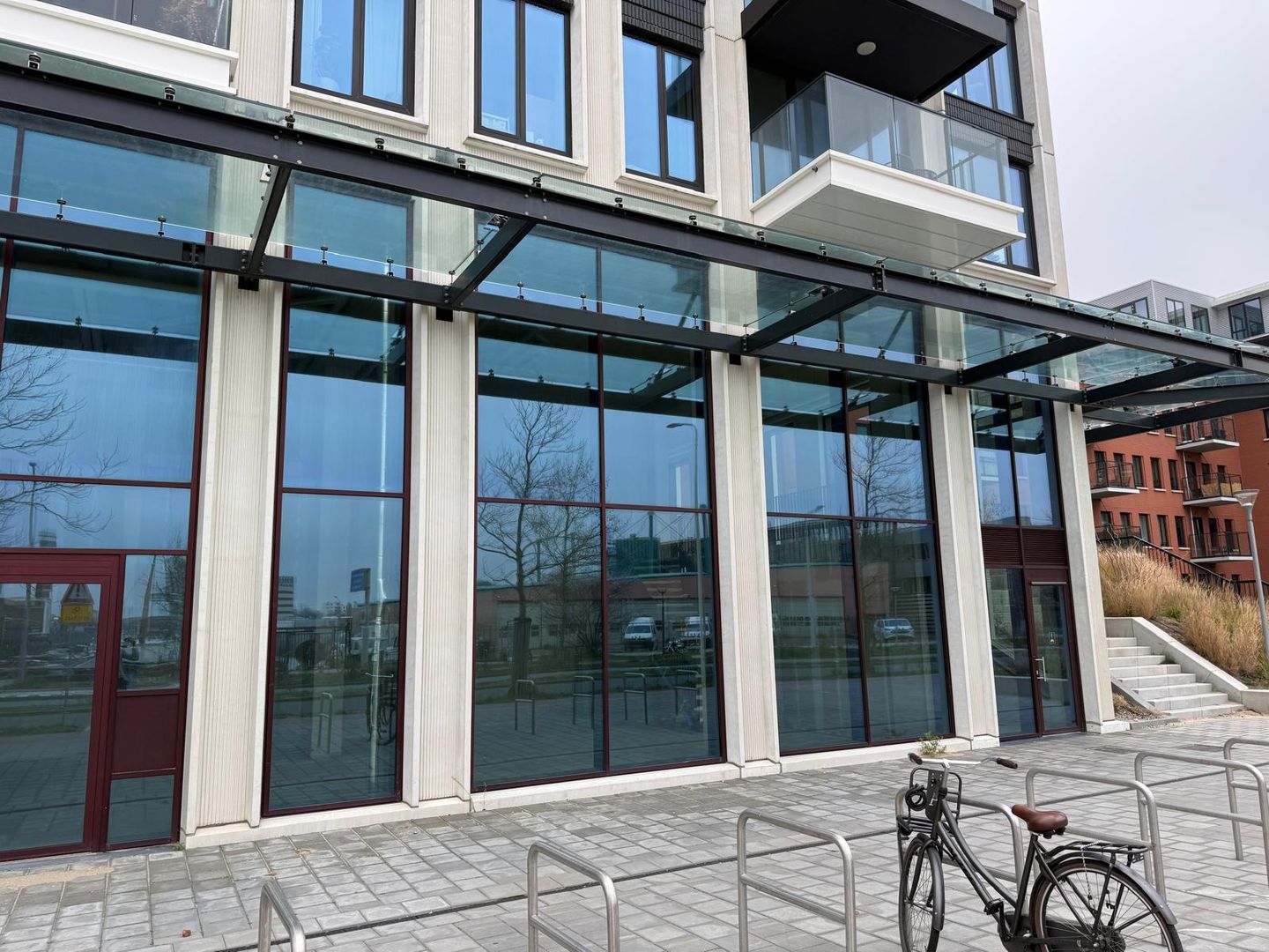 Bekijk foto 3 van Maanplein 110