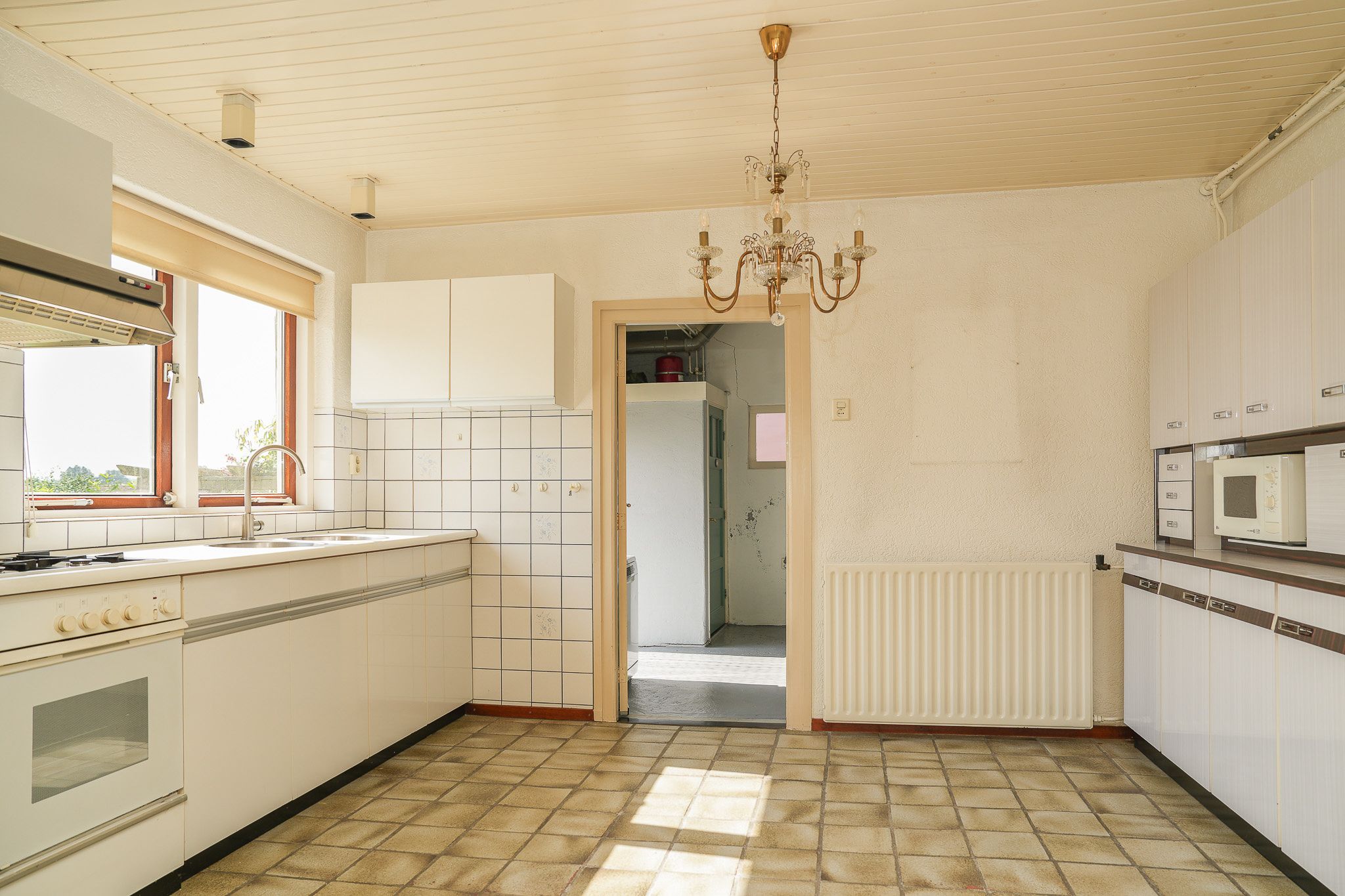 Foto 12 van Waalbandijk 40