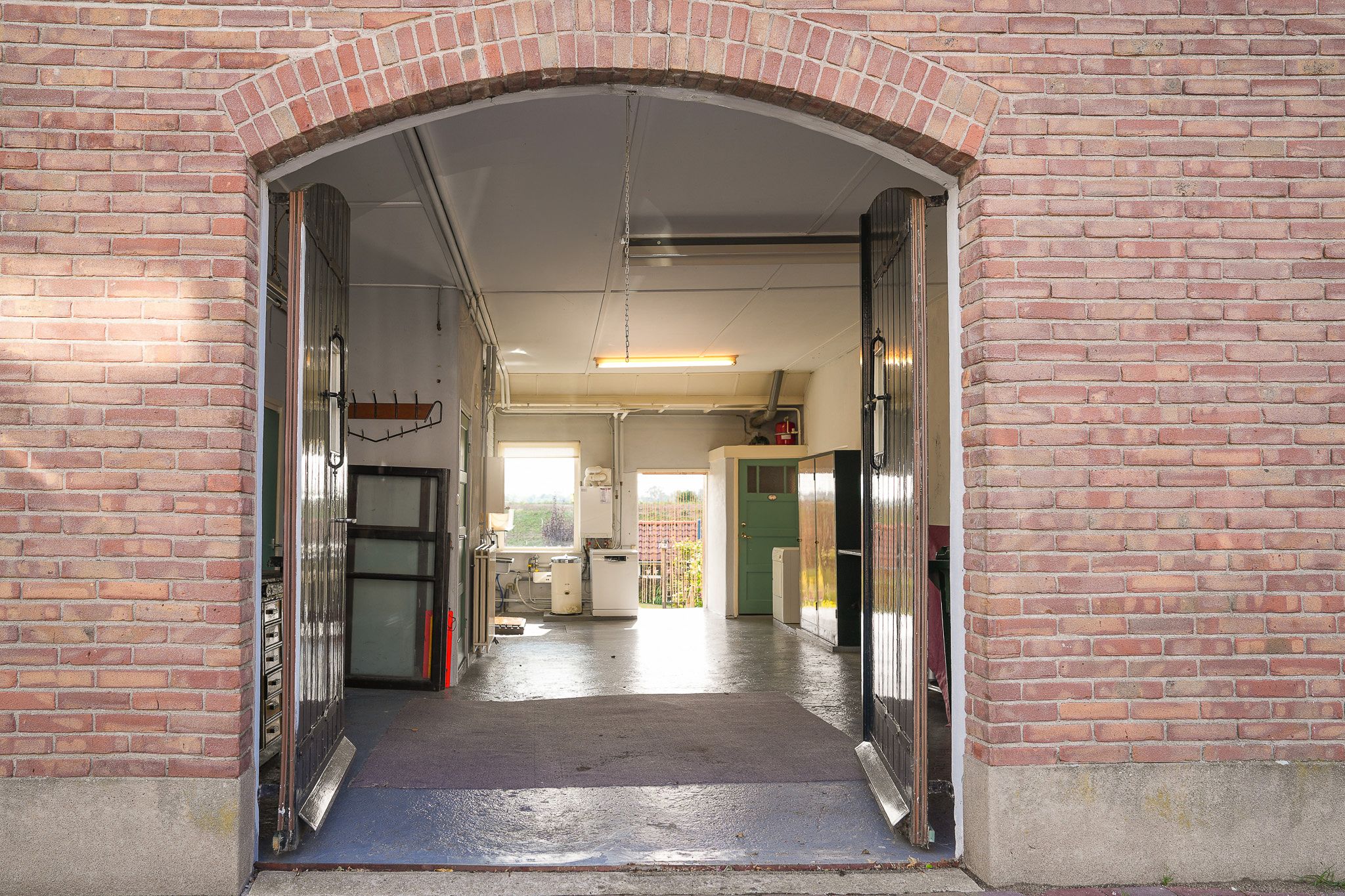 Foto 36 van Waalbandijk 40