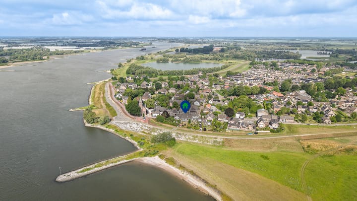 Foto 41 van Waalbandijk 40