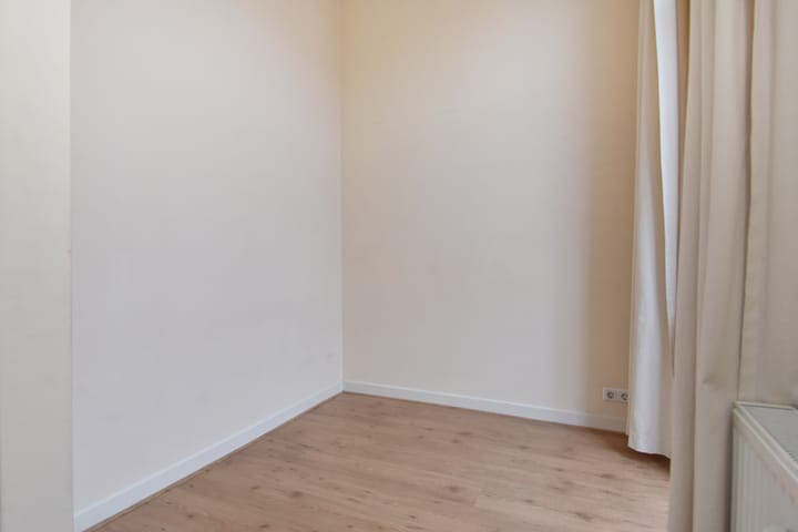 Foto 8 van Valkenboslaan 72-C