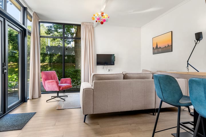 Photo 5 of Vijverlaan 1-J002