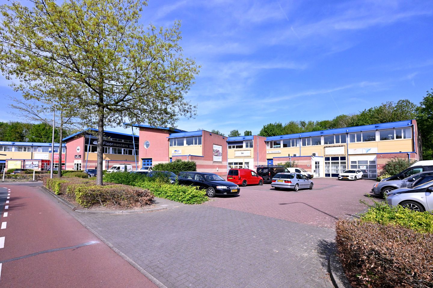 View photo 3 of Maagdenburgstraat 54