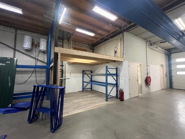 View photo 5 of Maagdenburgstraat 54