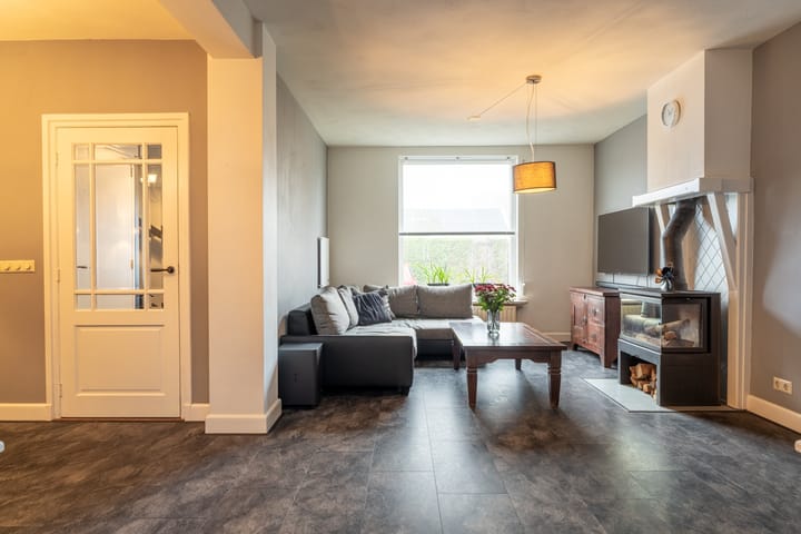 Foto 6 van A. van Zeestraat 15