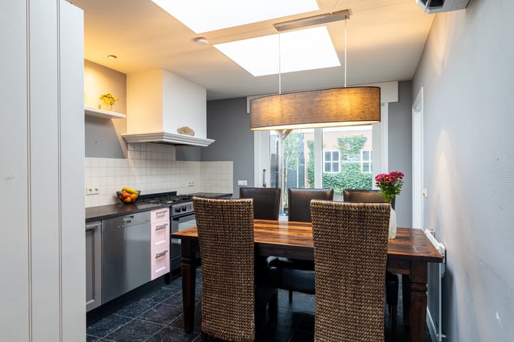 Foto 11 van A. van Zeestraat 15