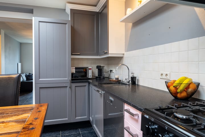 Foto 12 van A. van Zeestraat 15