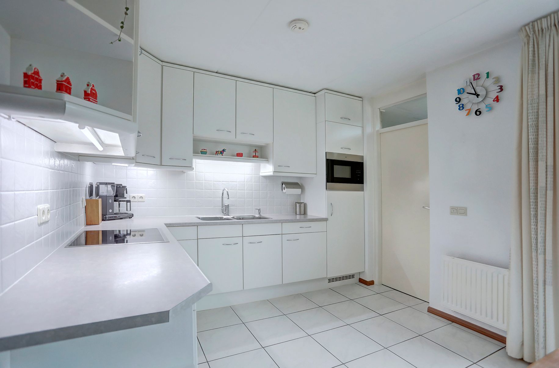 Photo 12 of Huismanstraat 24