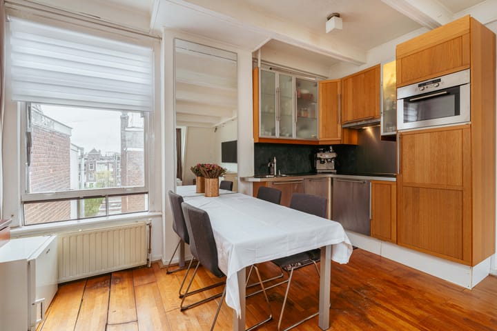 Photo 7 of Johannes Verhulststraat 62-3A