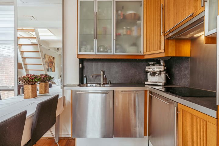 Photo 9 of Johannes Verhulststraat 62-3A