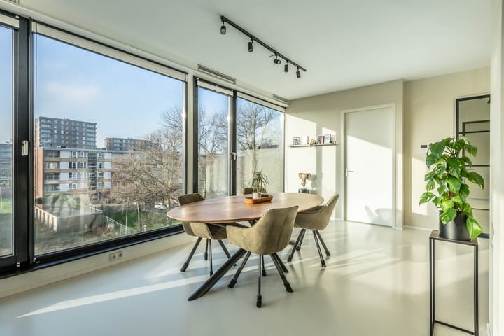 Foto 10 van Edward Jennerstraat 336-F