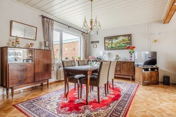 Foto 8 van Julianastraat 6