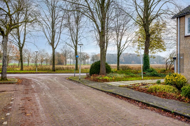 Foto 10 van Kampioenstraat 27