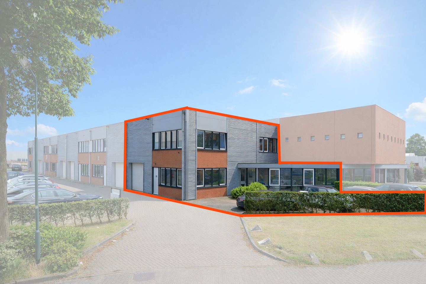 View photo 1 of Nieuwegracht 13-A