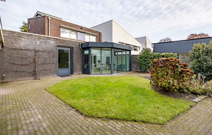 Photo 2 of Kardinaal van Rossumstraat 30