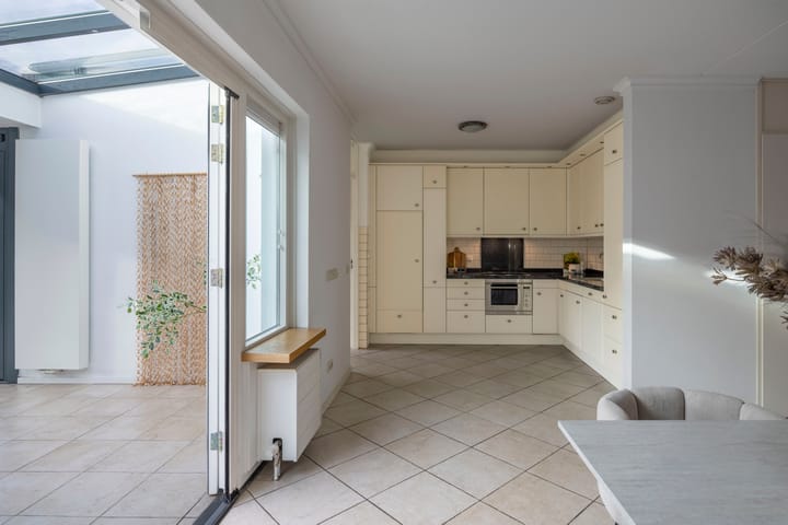 Photo 17 of Kardinaal van Rossumstraat 30