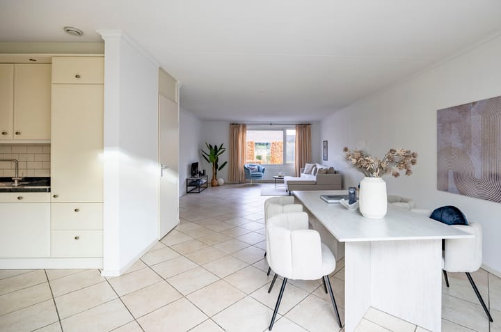 Photo 16 of Kardinaal van Rossumstraat 30