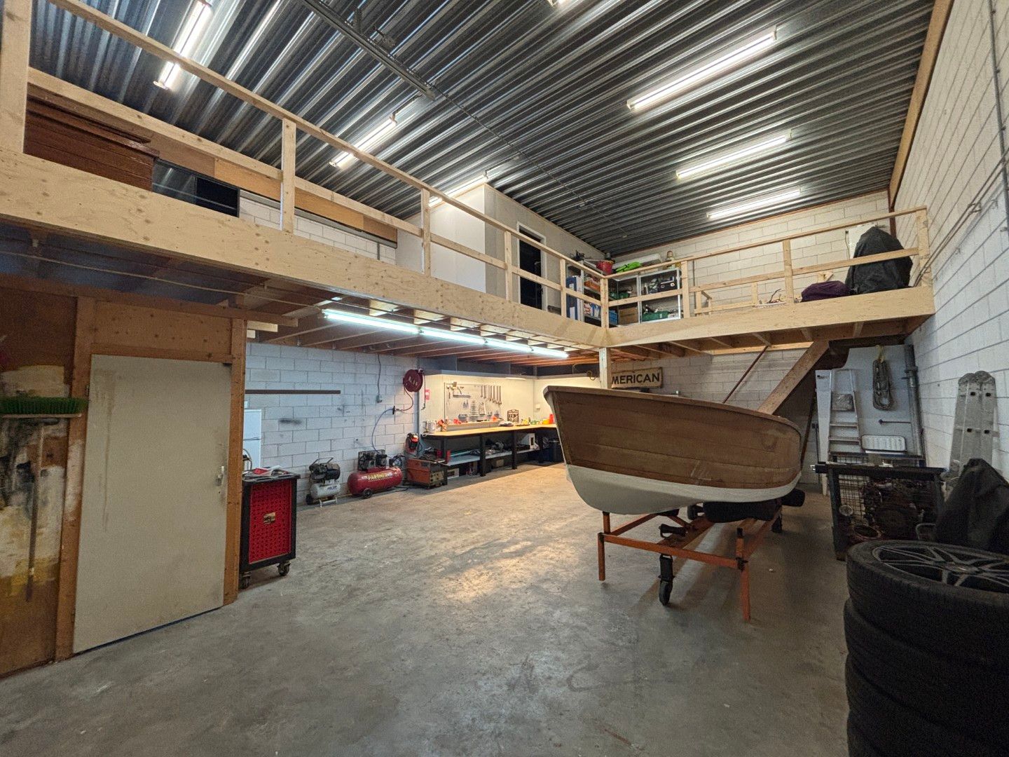 View photo 3 of Hamsterkoog 13-I