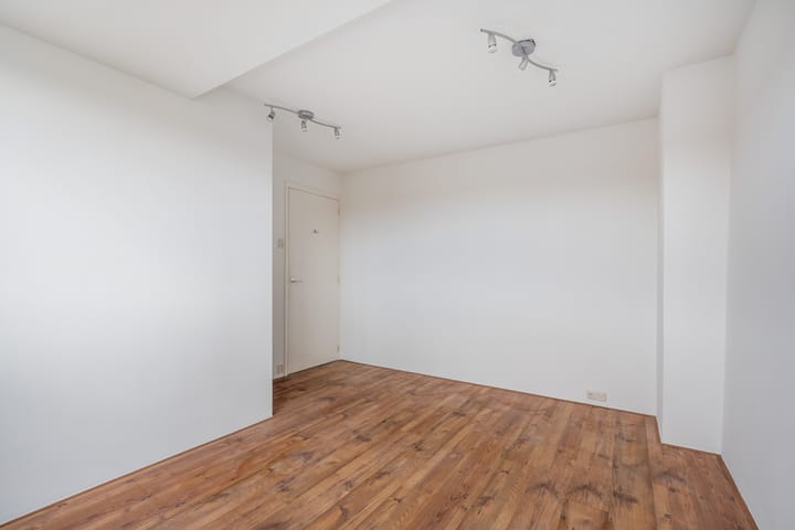 Photo 38 of Oostdorperweg 73