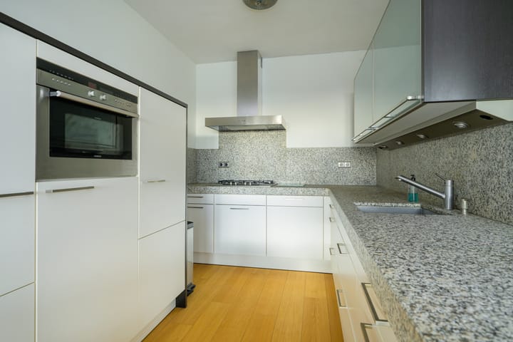 Foto 21 van Generaal Maczekstraat 163