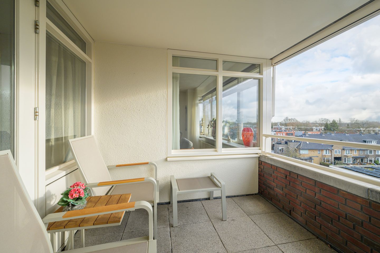 Foto 25 van Generaal Maczekstraat 163